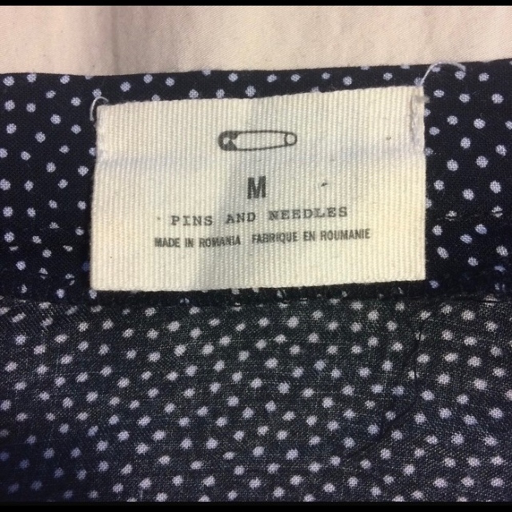 Urban Outfitters, miniskirt w/polka dots, M - Picture 5 of 9